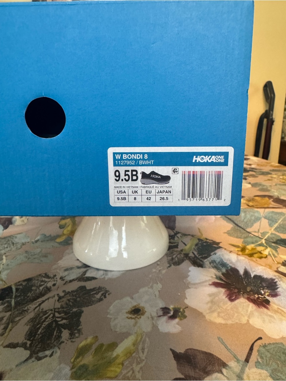 Hoka Women’s Bondi 8 Black and White Running Shoes - Picture 6 of 8